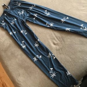 NWT Palm tree leggings